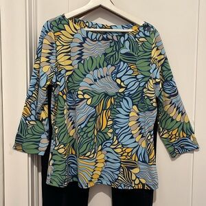 EUC J. McLaughlin “Wavesong Tee” EUC, size XL. Bracelet length sleeves. Boatneck